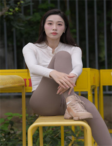 童颜美女国语版全集