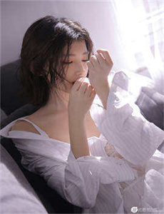 婷婷五月俺去也人妻